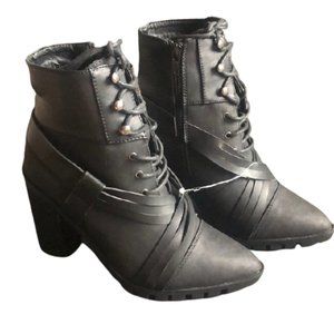 Quipid Black Lace Up Heeled Combat Booties 6